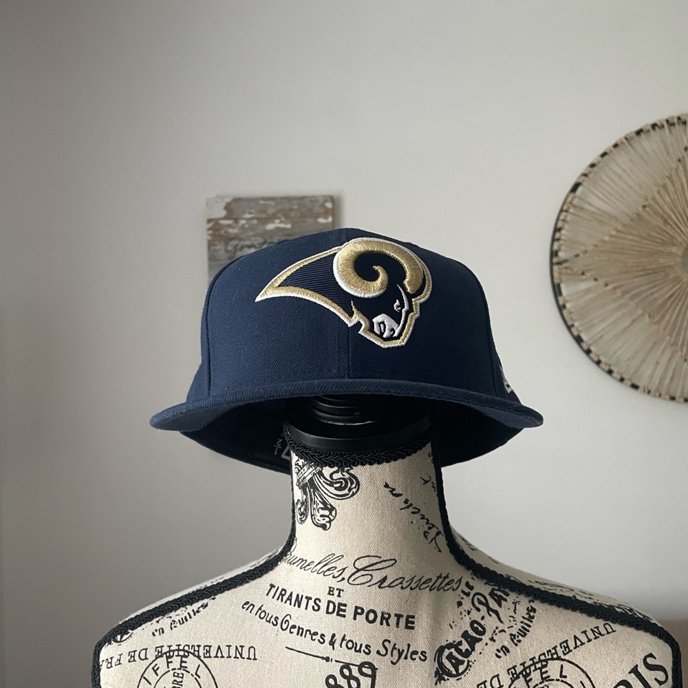 LA RAMS NEW ERA FITTED HAT
